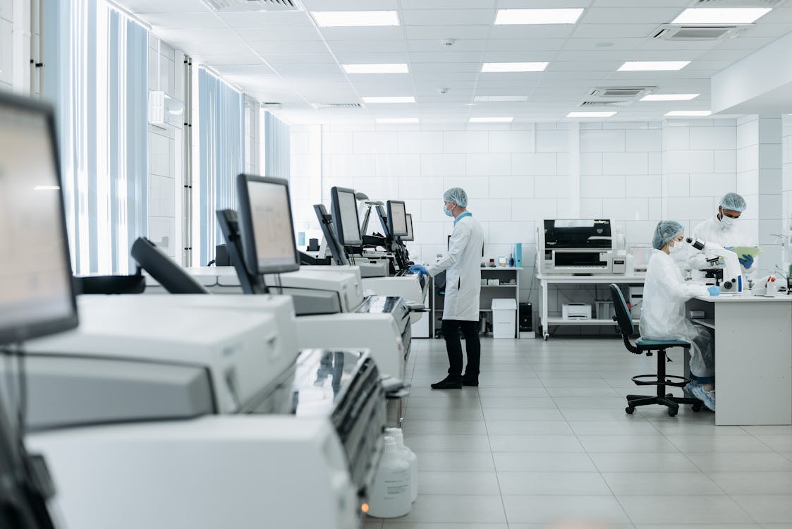 Laboratory Equipment Moving Services